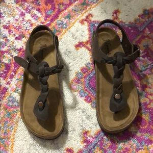 Braided brown thong sandals